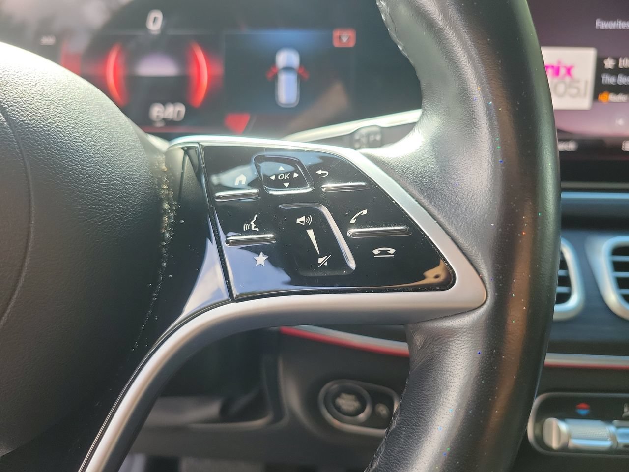 Used 2025 Mercedes-Benz GLE 350 4MATIC image 21