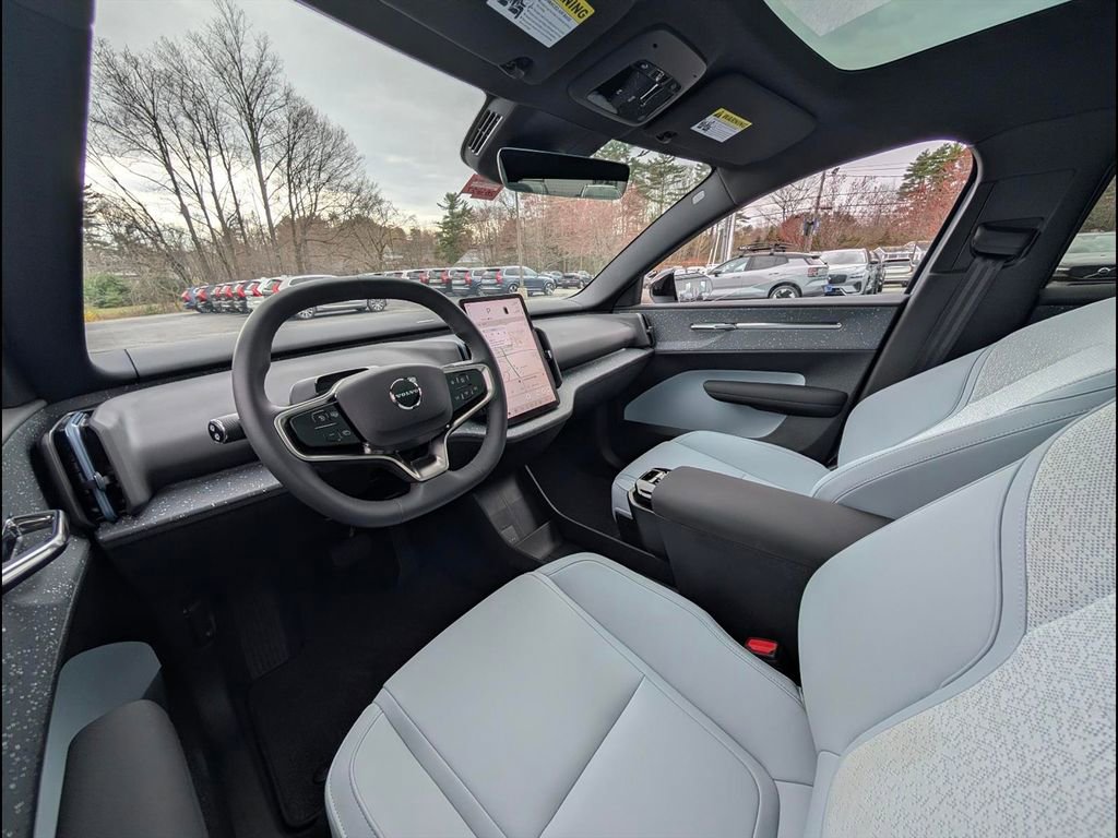 Certified 2025 Volvo EX30 Ultra AWD/4WD image 11