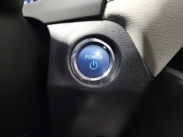 Used 2020 Toyota RAV4 Limited image 38