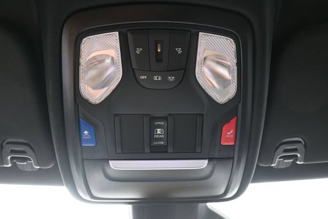 Used 2025 RAM 1500 Big Horn AWD/4WD image 29