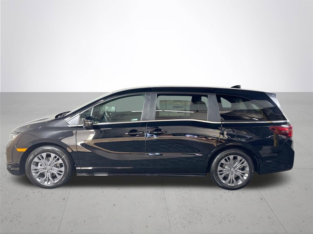 New 2026 Honda Odyssey Touring image 9