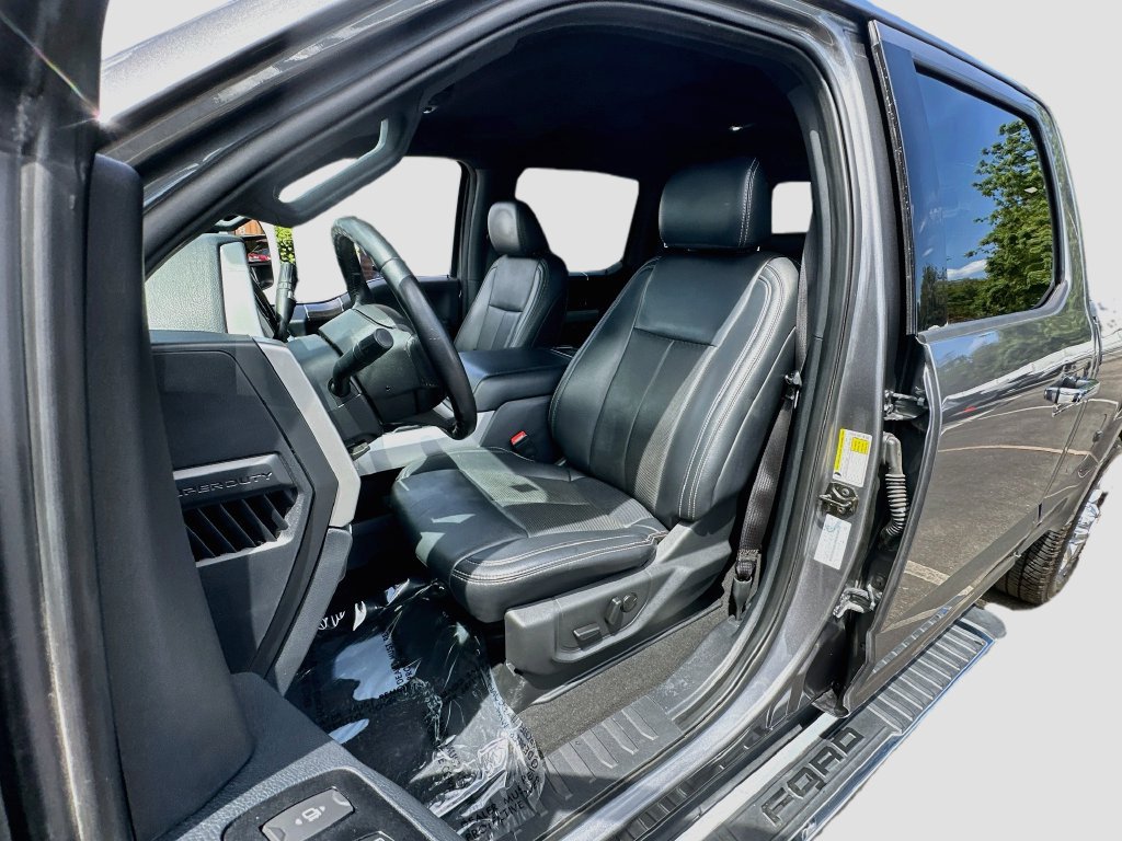 Used 2022 Ford F250 Lariat w/ Chrome Package AWD/4WD image 22