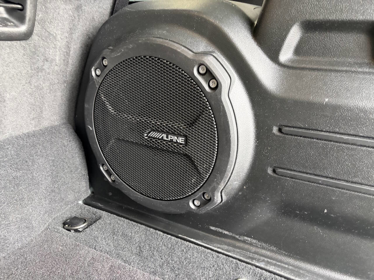 Used 2023 Jeep Wrangler Unlimited Sahara w/ Cold Weather Group image 28