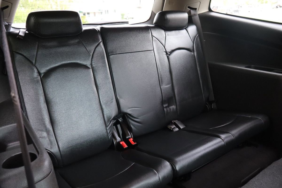 Used 2012 Chevrolet Traverse LT AWD/4WD image 22