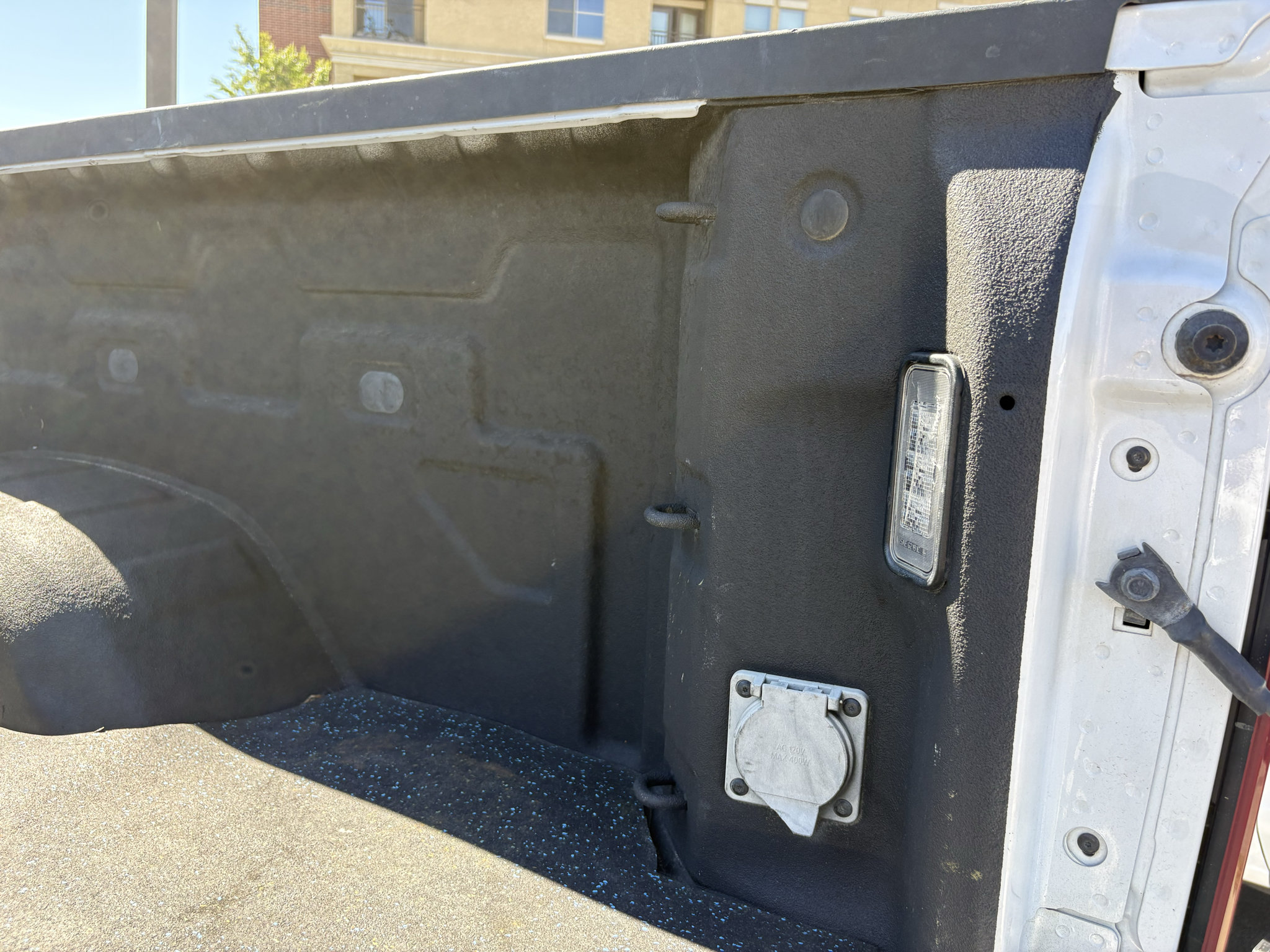 Used 2022 Chevrolet Silverado 3500 High Country AWD/4WD image 9