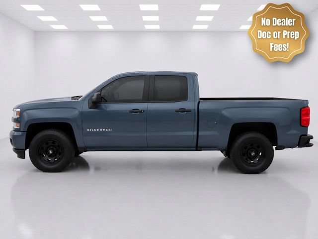 Used 2017 Chevrolet Silverado 1500 W/T RWD image 3