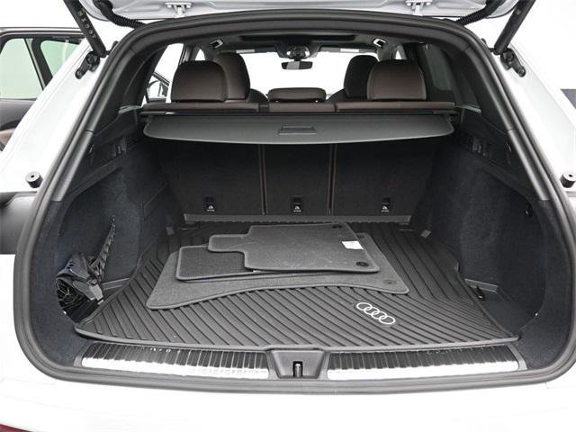 New 2025 Audi Q5 Premium Plus image 12