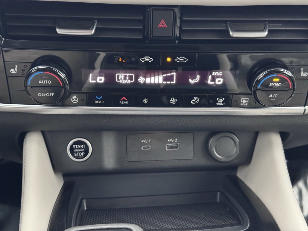 Used 2021 Nissan Rogue SL image 12