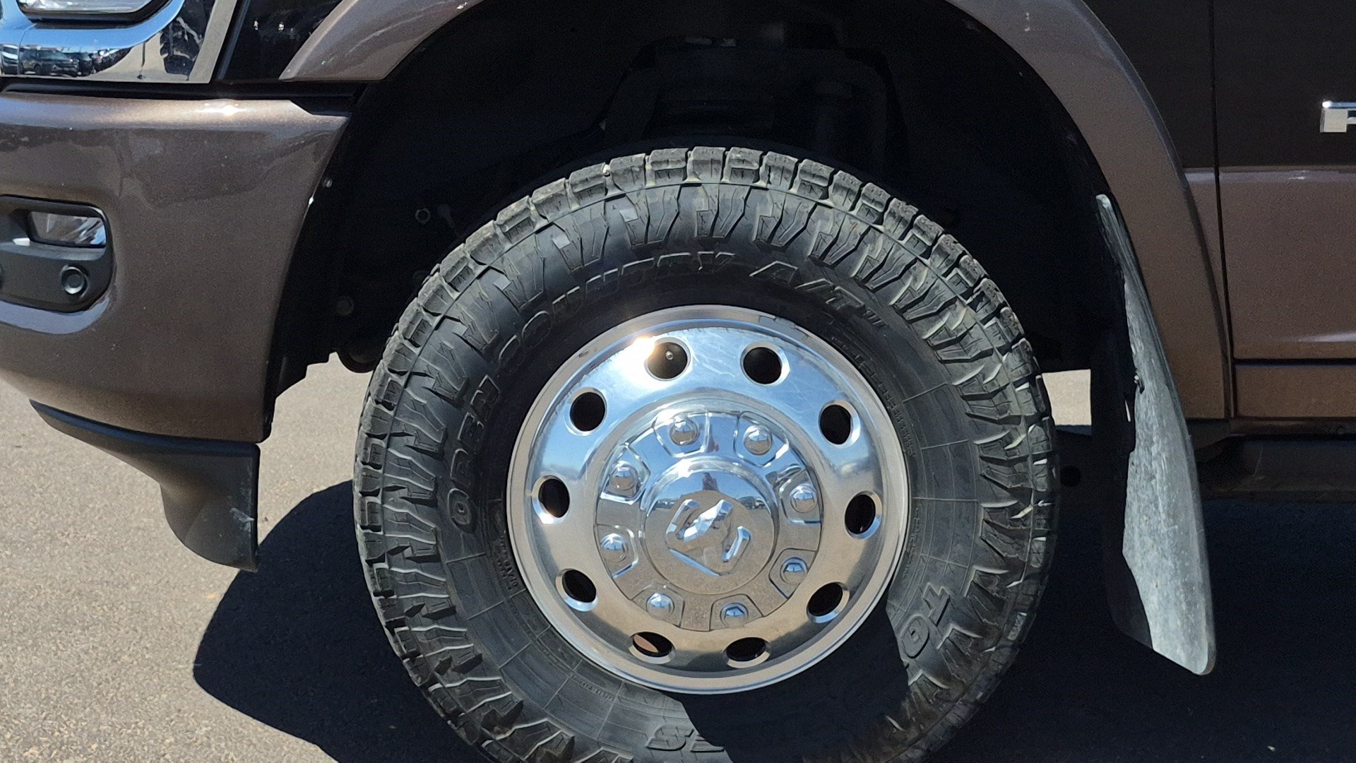Used 2024 RAM 3500 Limited w/ Safety Group AWD/4WD image 10