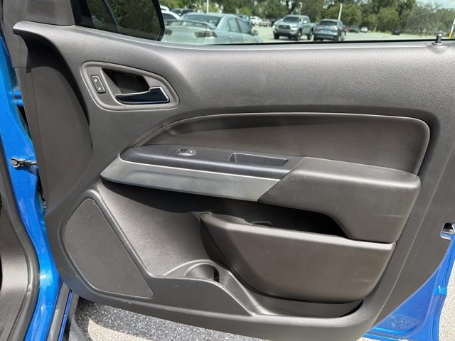 Used 2022 Chevrolet Colorado LT w/ Luxury Package RWD image 14