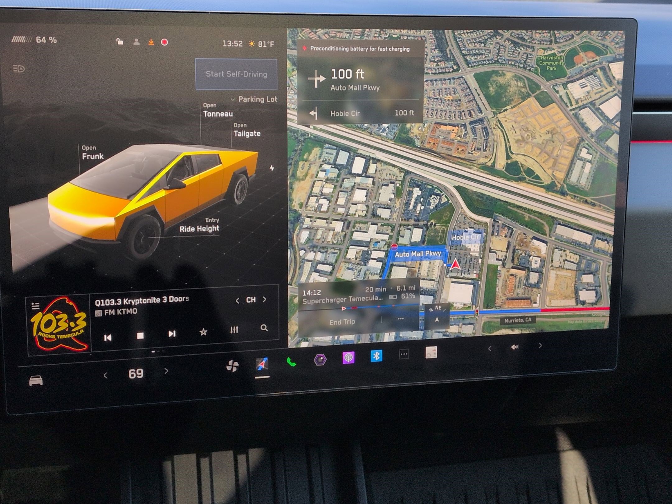 Used 2025 Tesla Cybertruck AWD Crew Cab image 23