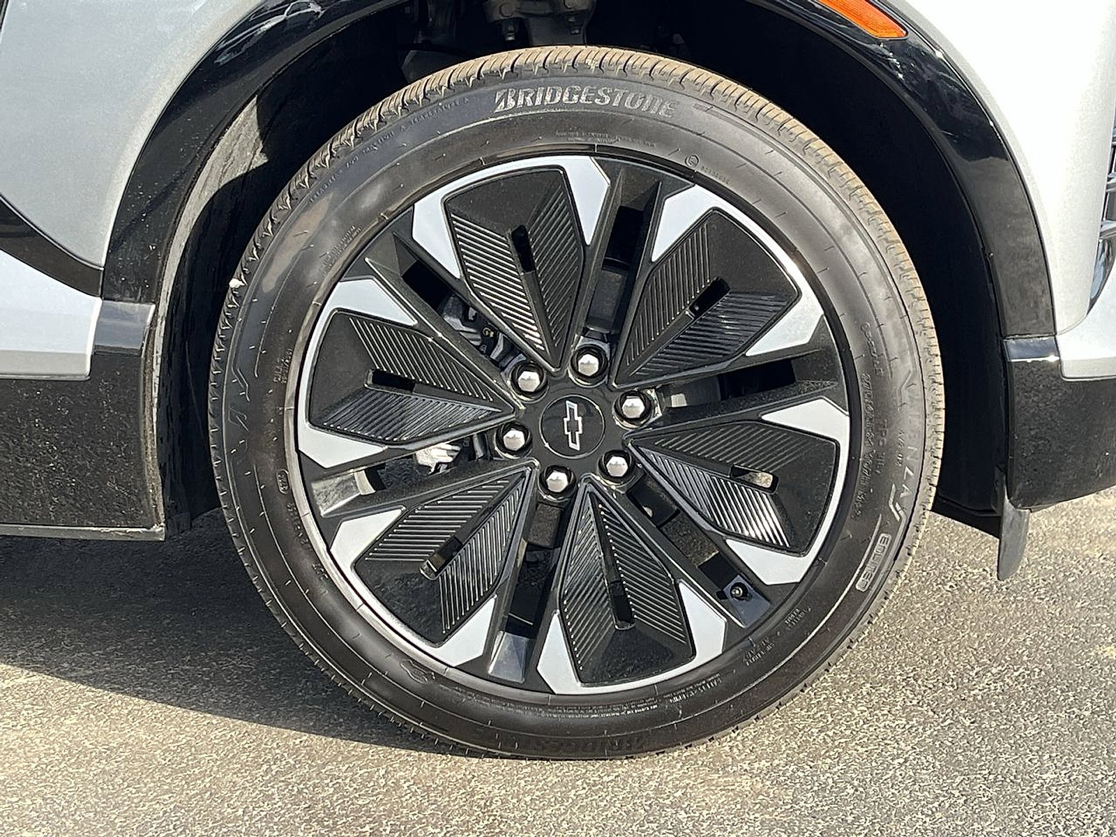 New 2025 Chevrolet Blazer EV RS image 13