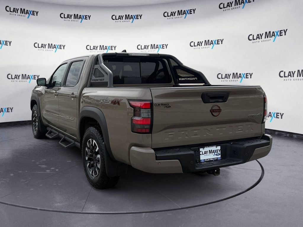 Used 2023 Nissan Frontier PRO-4X w/ Pro Convenience Package image 3