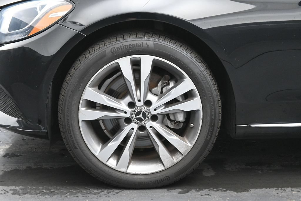 Used 2018 Mercedes-Benz C 300 4MATIC Sedan image 30