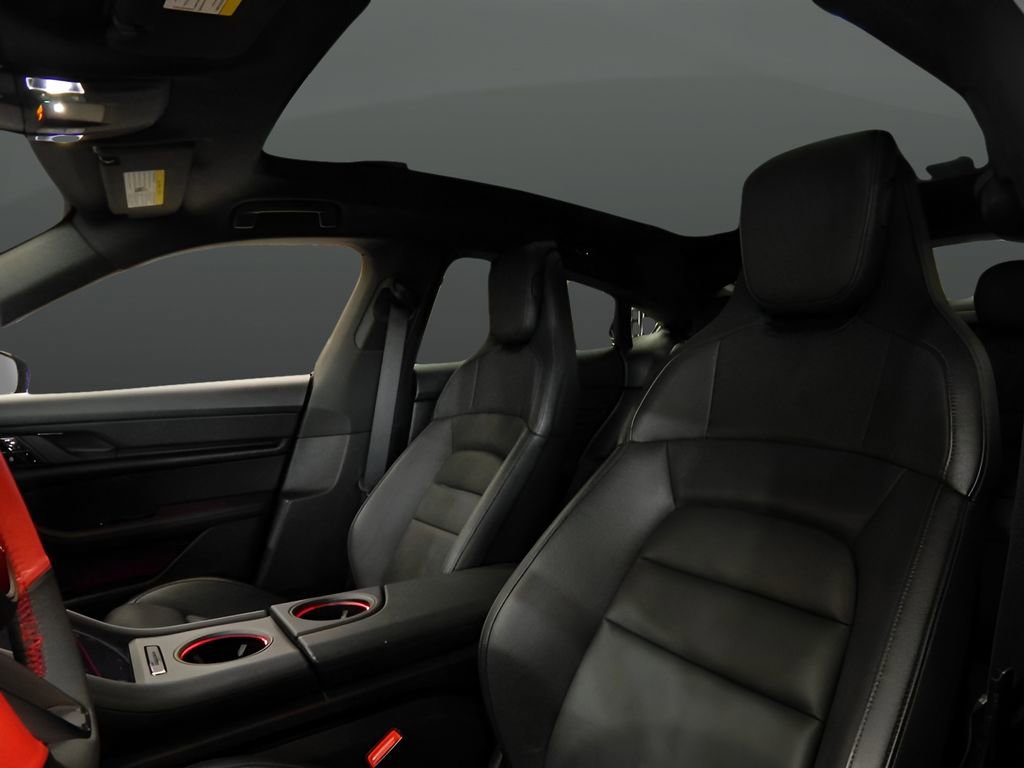 Used 2021 Porsche Taycan 4S image 13