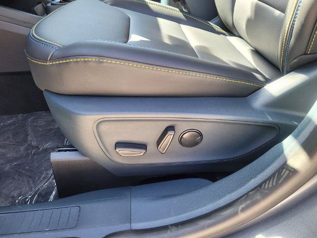 Used 2025 Ford Maverick Lobo AWD/4WD image 36