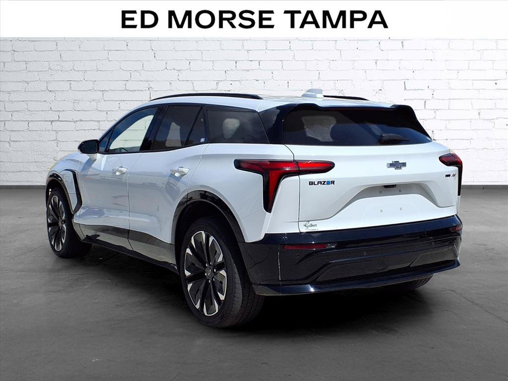 Used 2024 Chevrolet Blazer EV RS AWD/4WD image 3