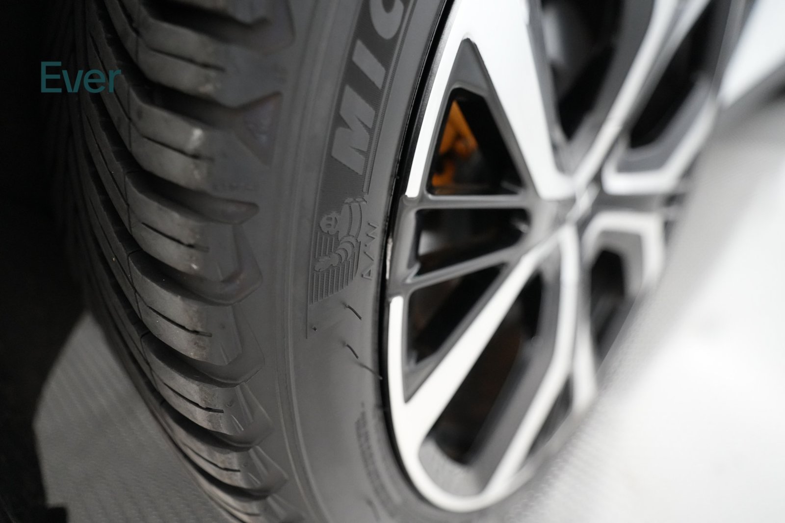 Used 2023 Polestar Polestar 2 w/ Pilot Pack AWD/4WD image 30