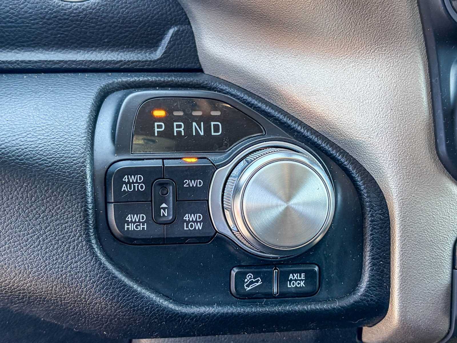 Used 2022 RAM 1500 Laramie w/ Off Road Group AWD/4WD image 35