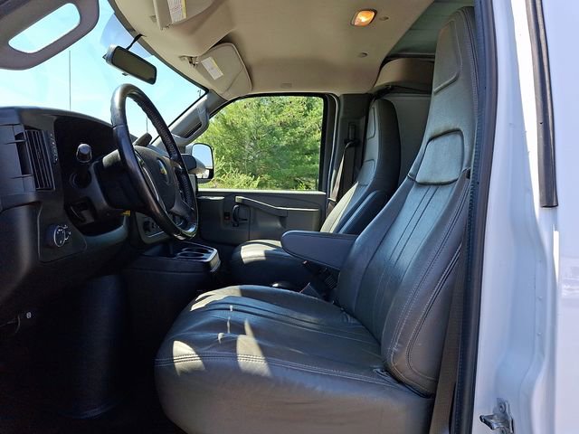 Used 2019 Chevrolet Express 2500 w/ Driver Convenience Package image 13