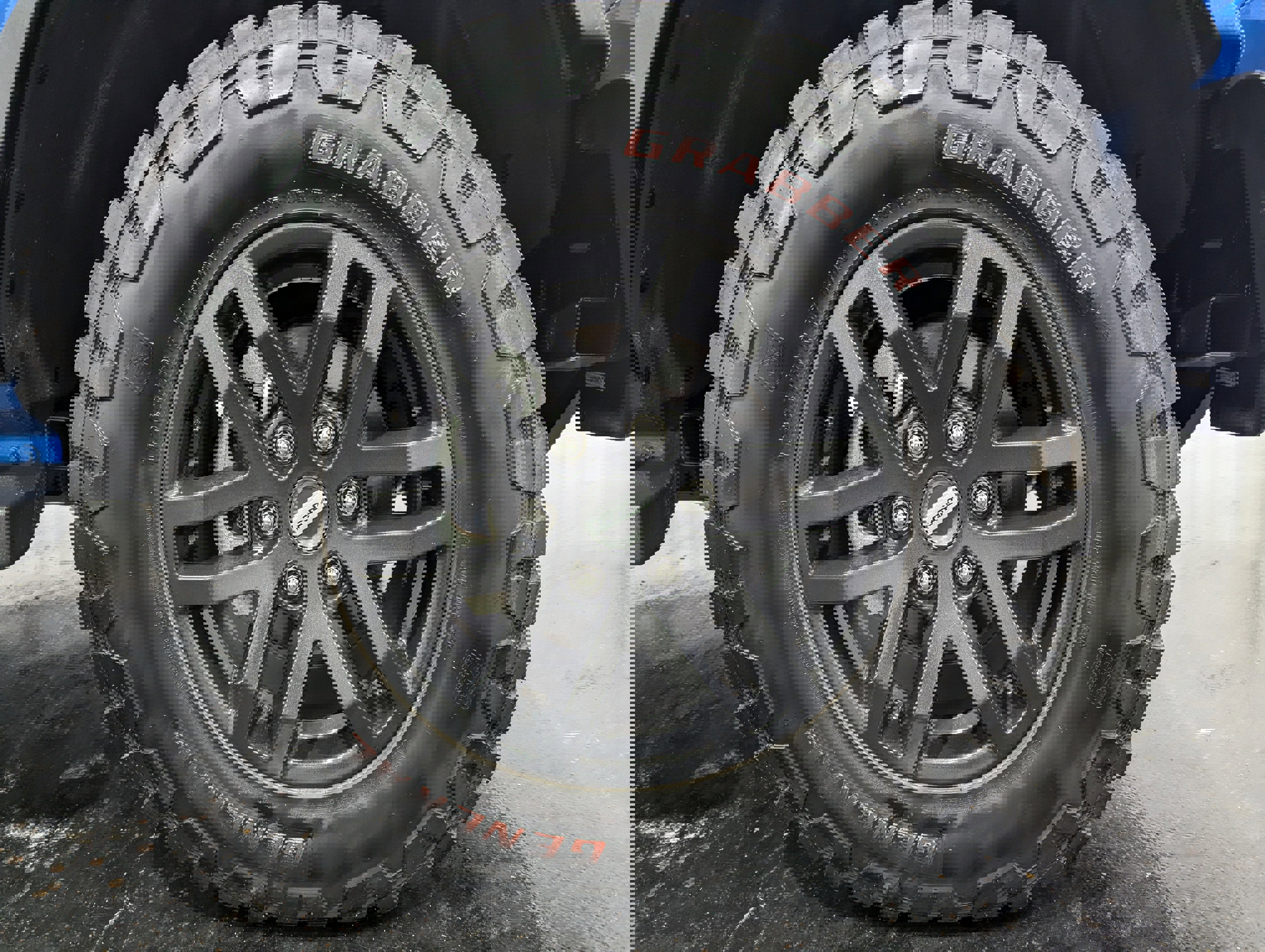 Used 2023 Ford Bronco 4-Door image 11