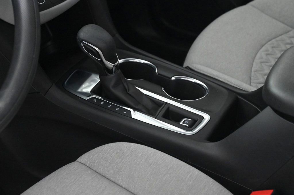 Used 2024 Chevrolet Equinox LS w/ LS Convenience Package FWD image 21