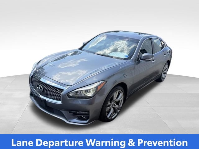 Used 2017 INFINITI Q70 3.7 w/ Technology Package AWD/4WD image 38