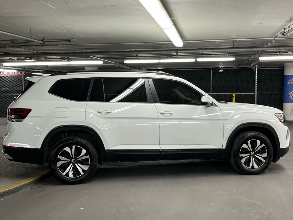 Certified 2024 Volkswagen Atlas SE AWD/4WD image 39