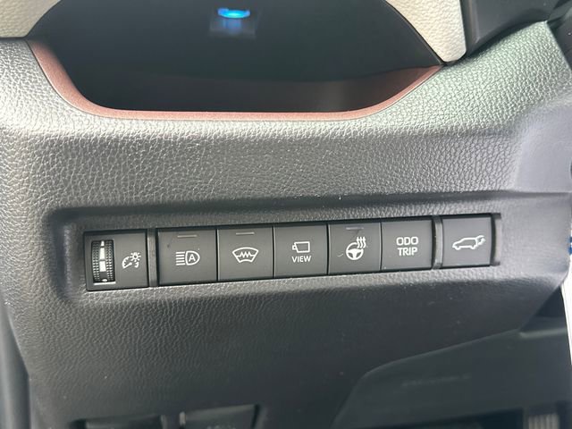 New 2025 Toyota RAV4 Limited w/ Advanced Technology Package image 24