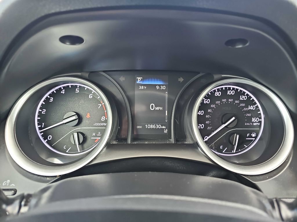 Used 2021 Toyota Camry LE image 36