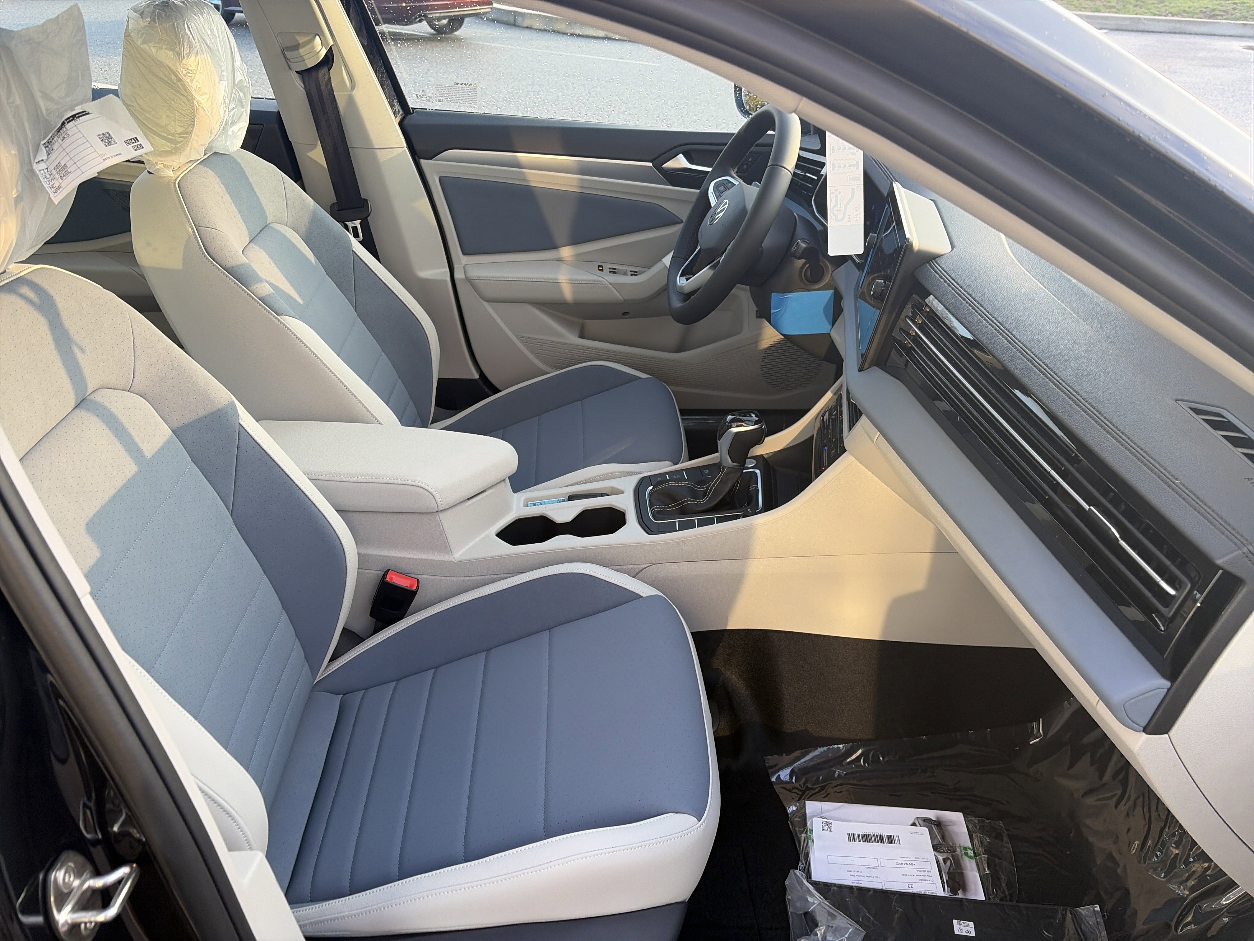 New 2026 Volkswagen Jetta SE image 21