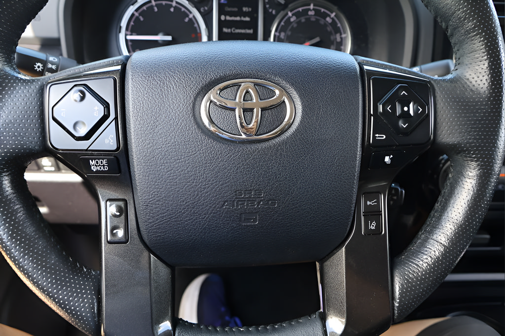 Used 2024 Toyota 4Runner TRD Off-Road Premium w/ Moonroof Package AWD/4WD image 20