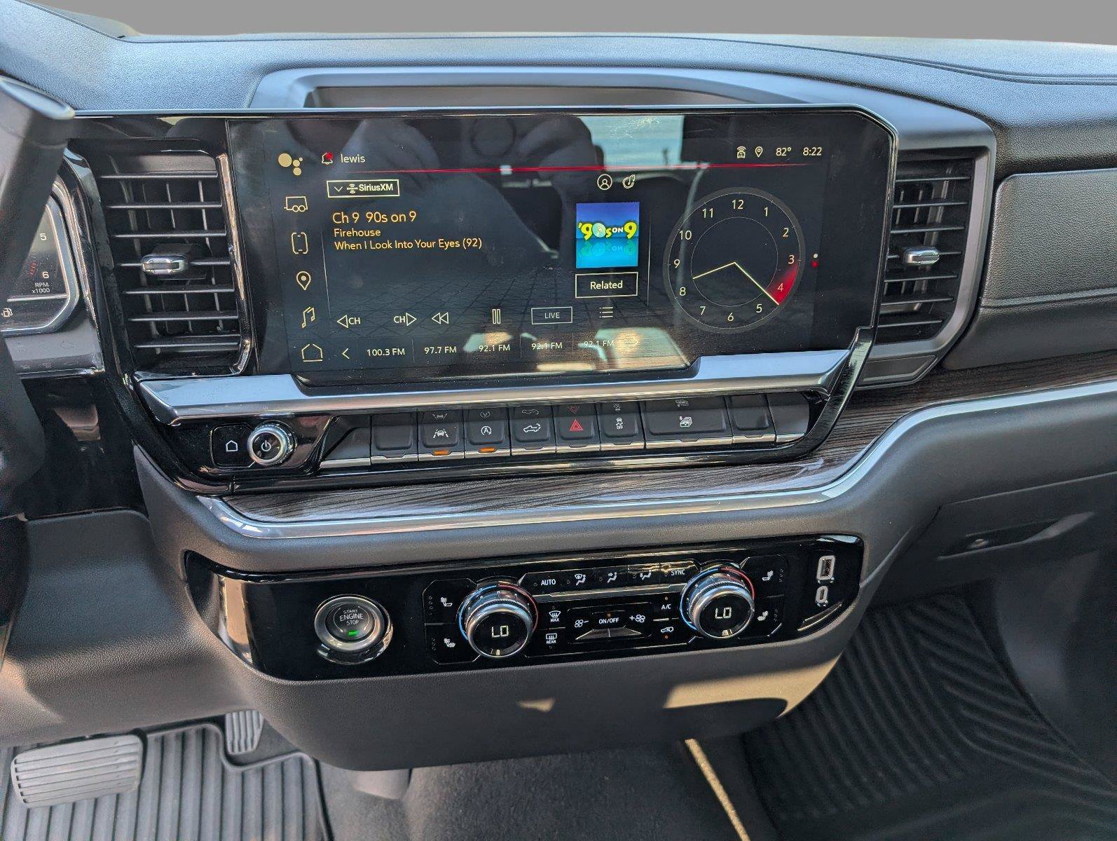 Used 2024 GMC Sierra 1500 Elevation AWD/4WD image 17