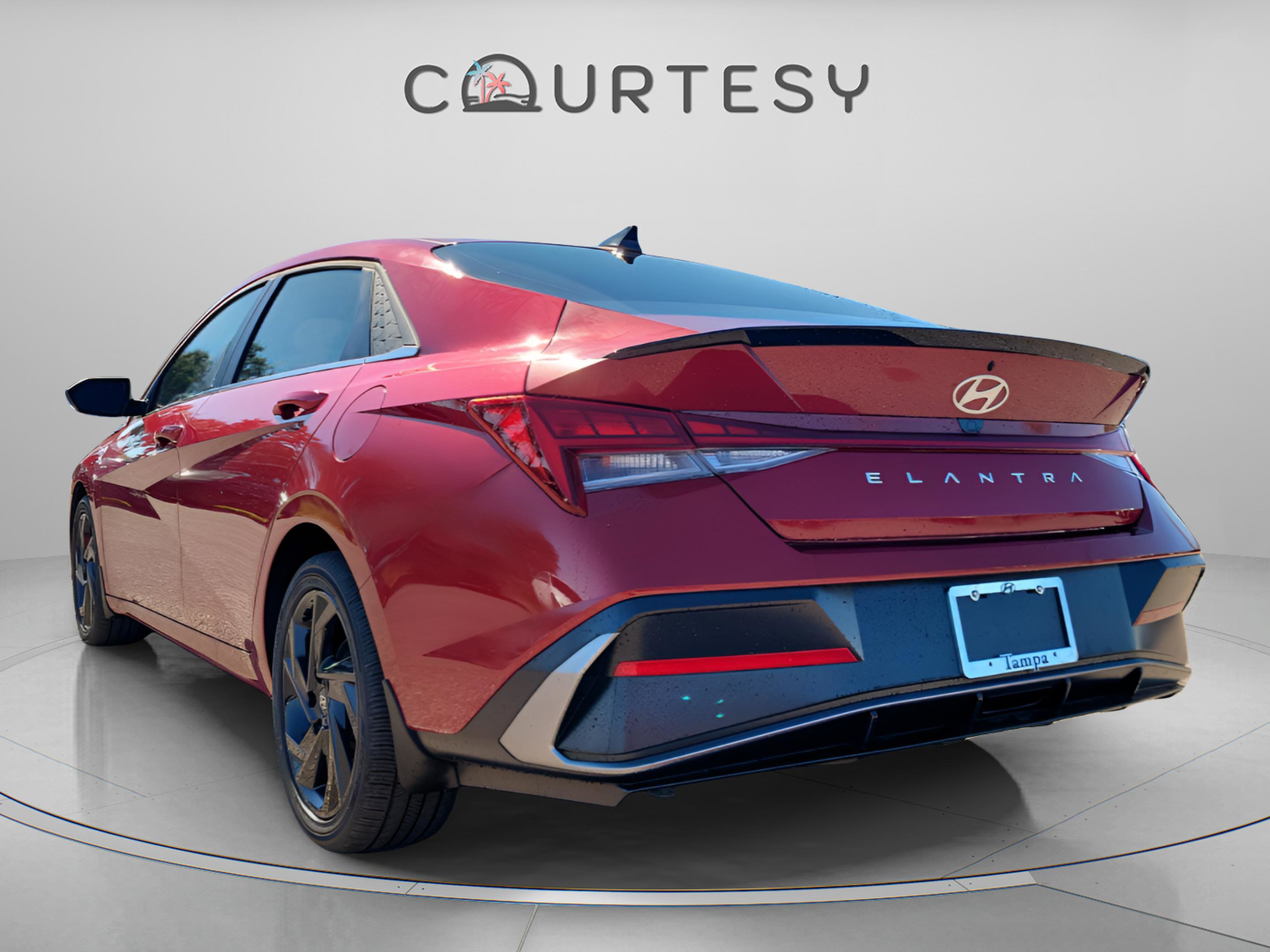 New 2026 Hyundai Elantra SEL Sport image 3