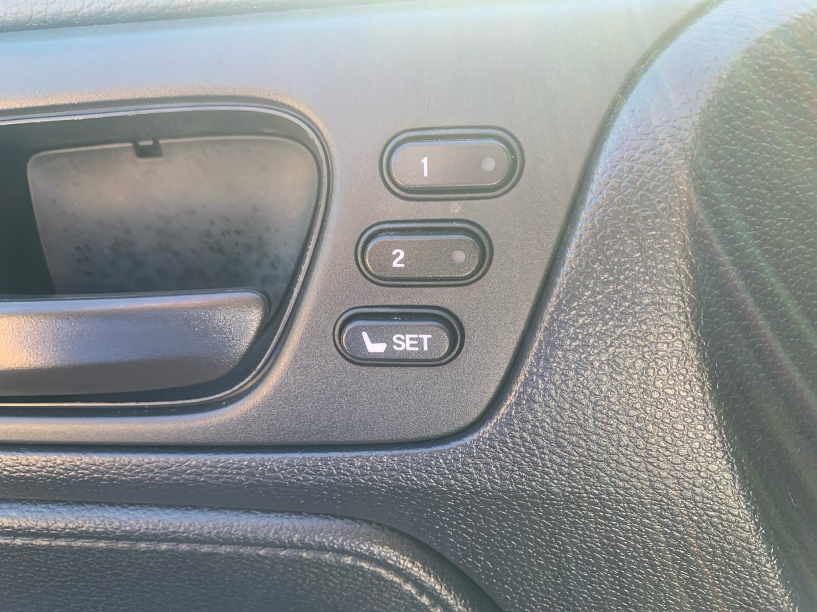 Used 2024 Honda Odyssey EX-L image 18