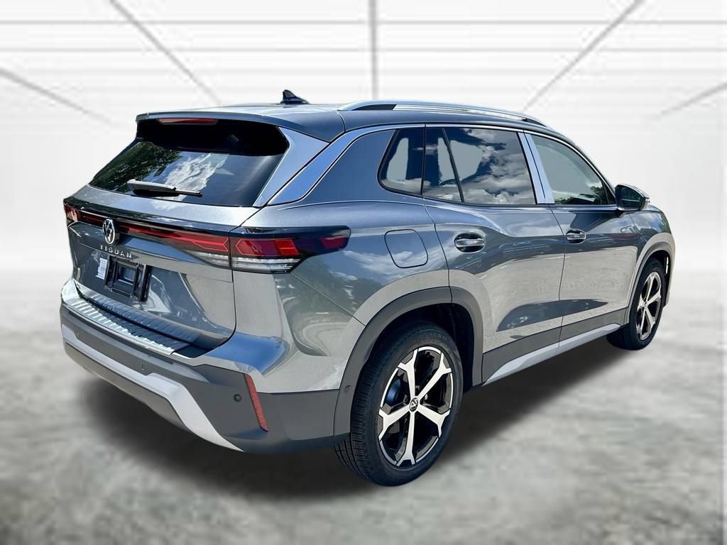 New 2026 Volkswagen Tiguan SE FWD image 5
