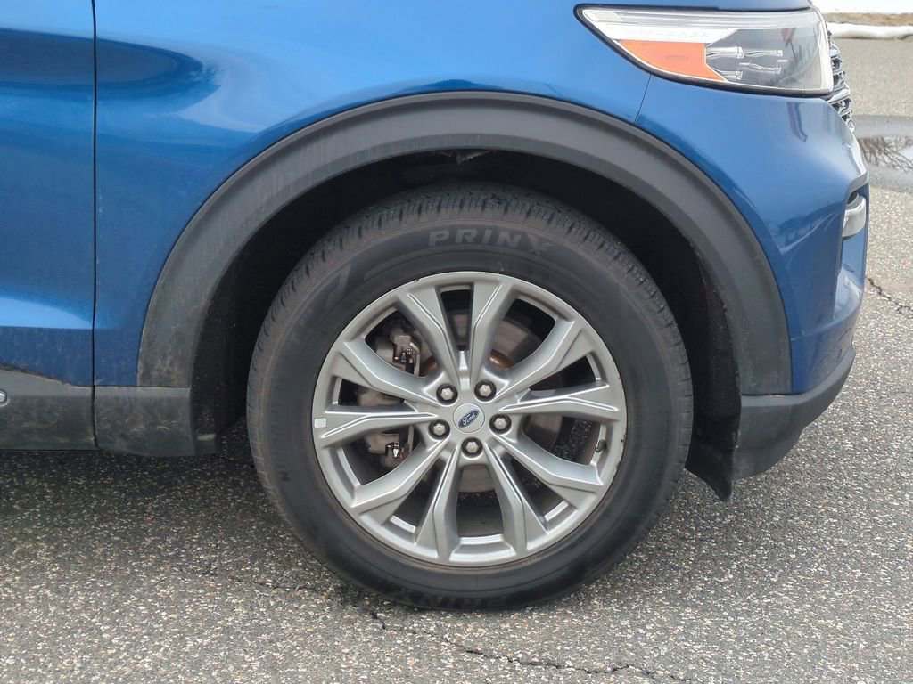 Used 2023 Ford Explorer Limited w/ Equipment Group 301A image 26