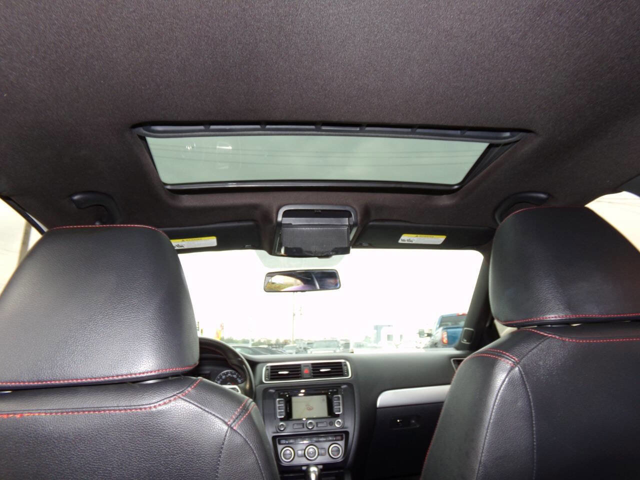 Used 2013 Volkswagen Jetta GLI Autobahn image 17