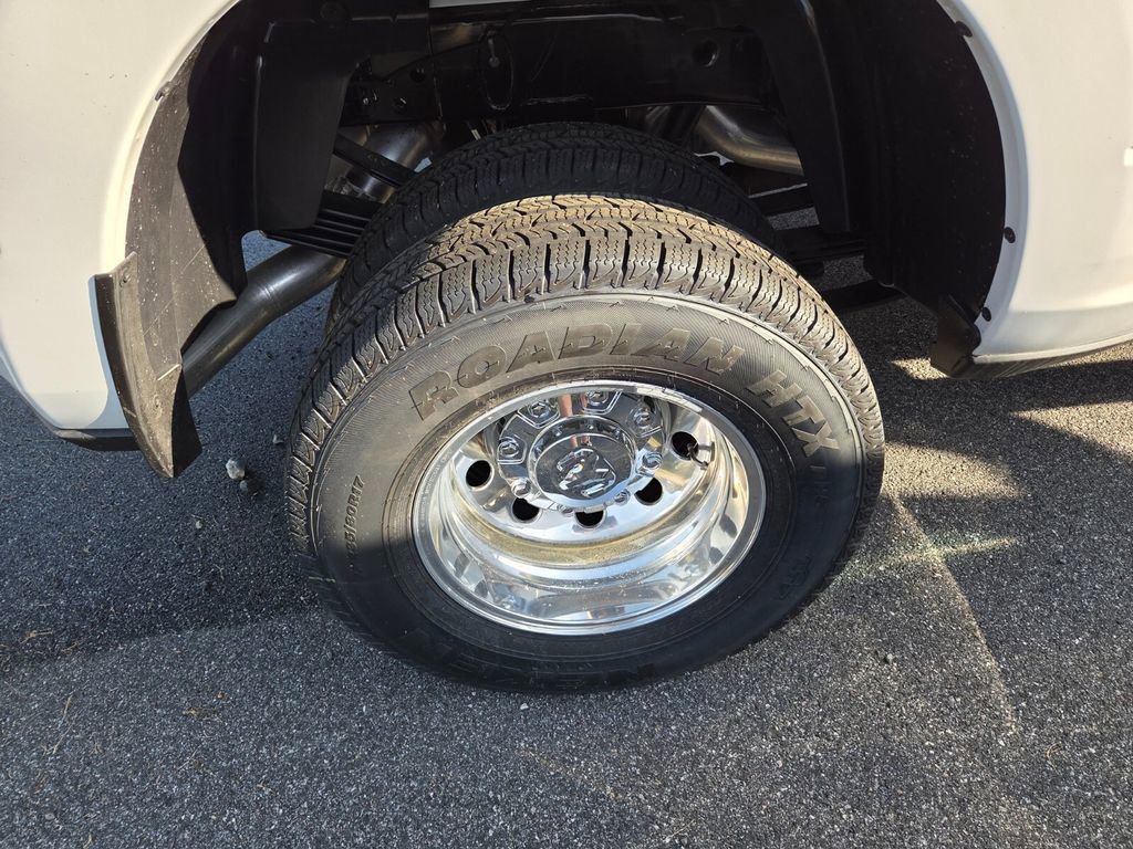 New 2026 RAM 3500 Tradesman image 14