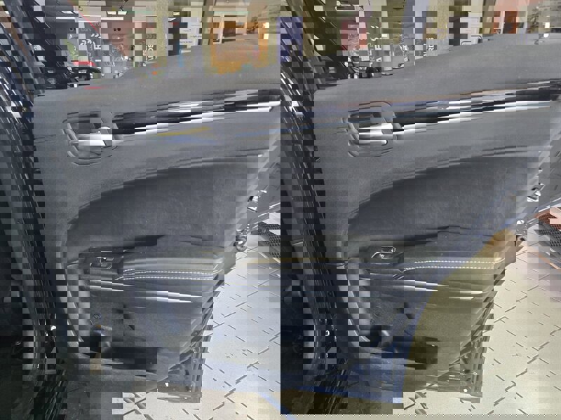 Used 2018 Chrysler 300 S image 15