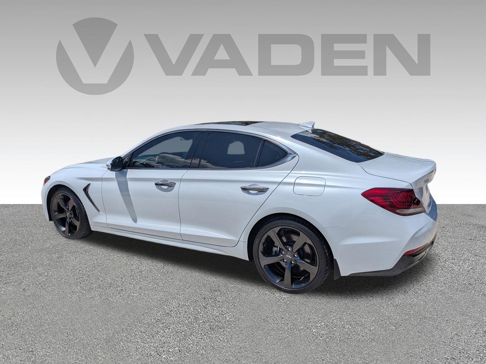 Used 2019 Genesis G70 2.0T Advanced w/ Sport Package RWD image 25