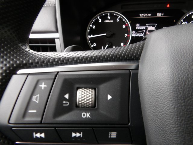 New 2025 Mitsubishi Outlander ES image 28