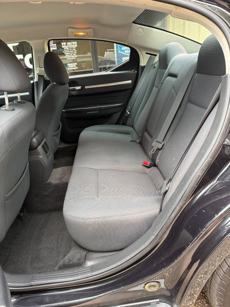 Used 2010 Dodge Charger SXT RWD image 13