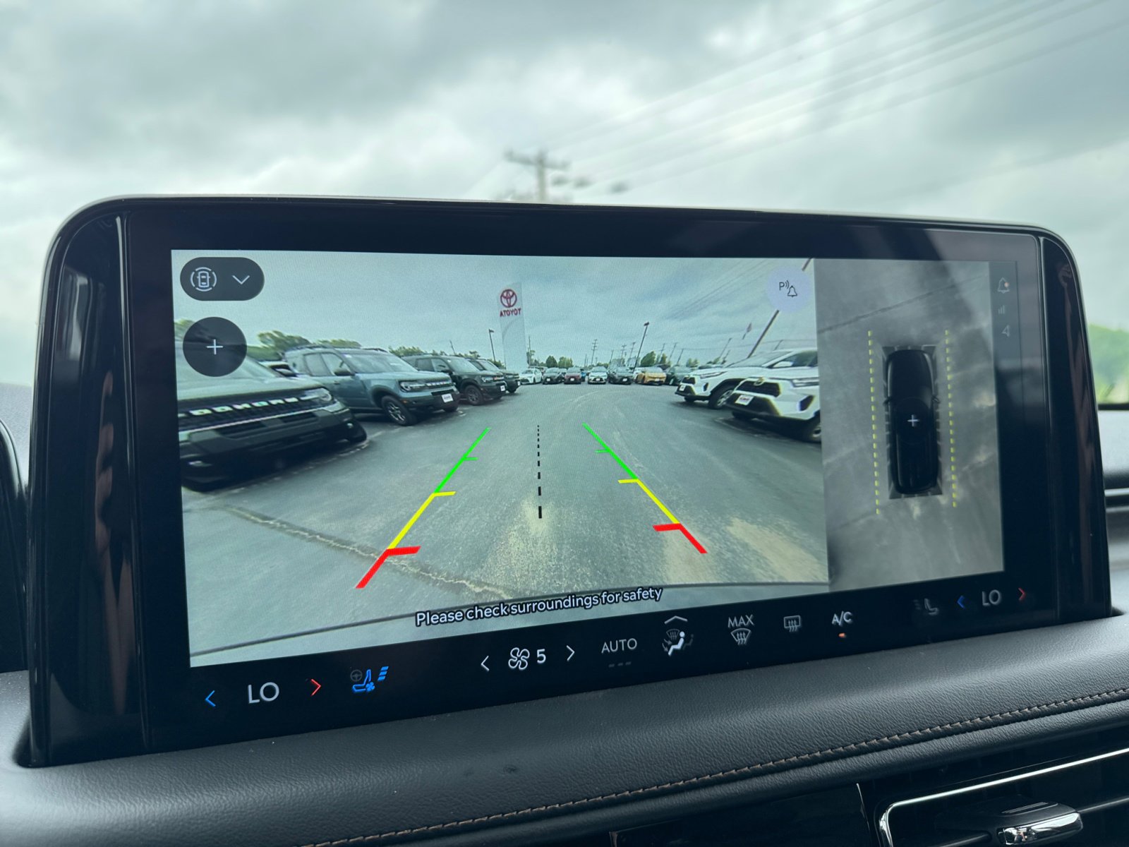 New 2025 Lincoln Aviator Reserve w/ Equipment Group 201A image 21