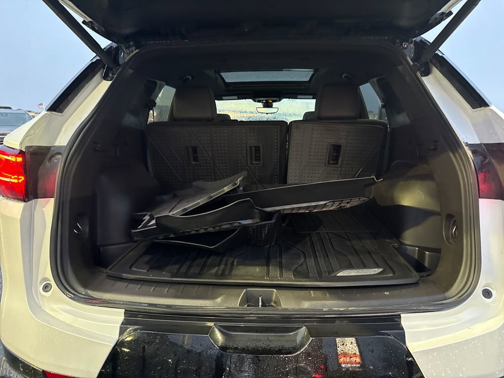 Used 2024 Chevrolet Blazer RS w/ Driver Confidence II Package image 29