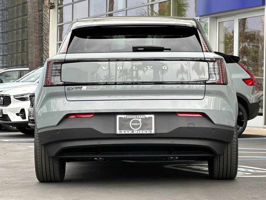 New 2026 Volvo EX30 Ultra w/ Climate Package AWD/4WD image 4
