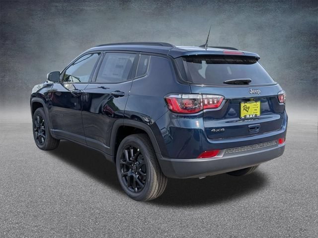 New 2026 Jeep Compass Latitude AWD/4WD image 7