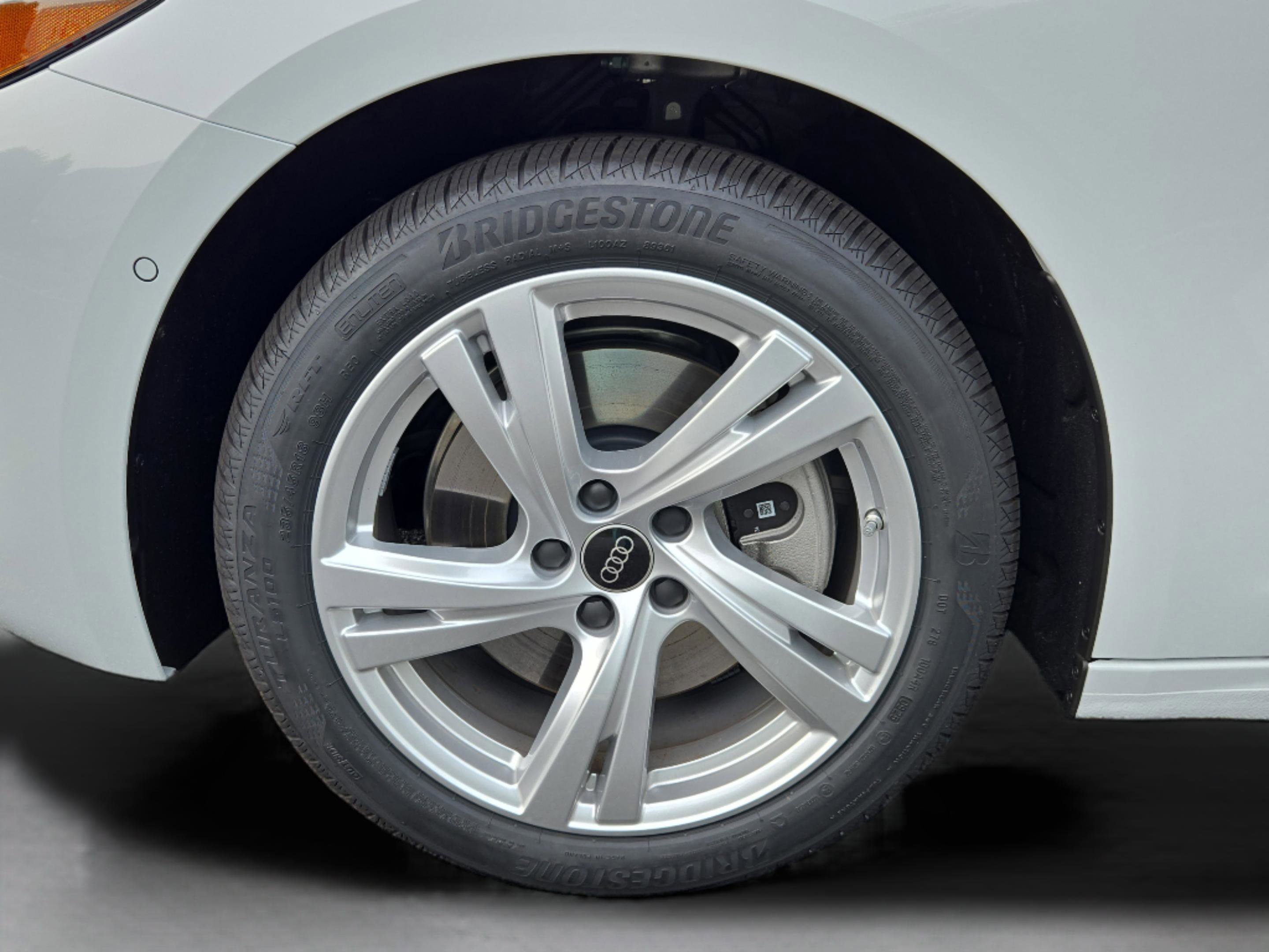 Used 2025 Audi A5 2.0T Premium image 49