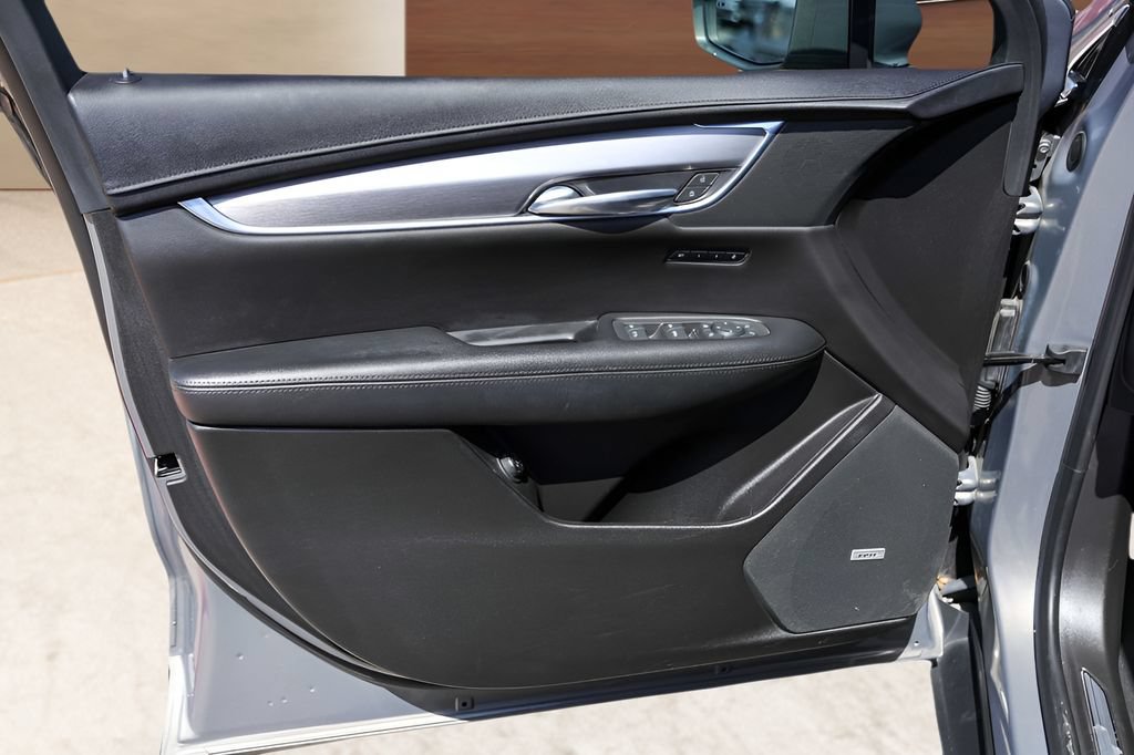 Used 2019 Cadillac XT5 Luxury FWD image 20