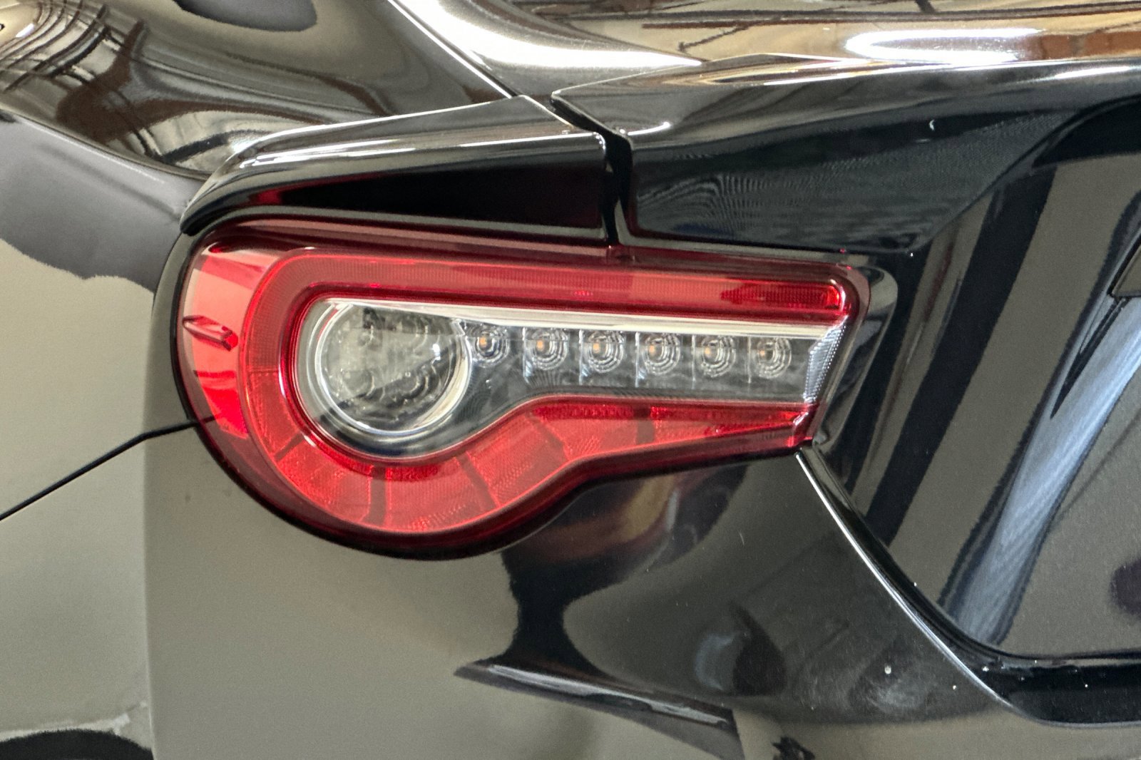 Used 2019 Toyota 86 image 44